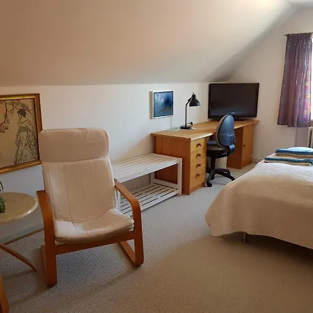 Bed & Breakfast Bed & Kitchen I *